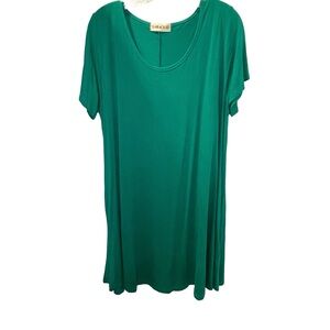 T-Shirts Dress Bundle. Three Dresses in Red, Green, and Blue Women’s Size XL